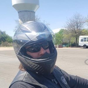 Meet your Posher, Jeffrey